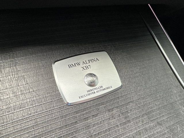 Used 2024 BMW ALPINA XB7 AWD/4WD image 50