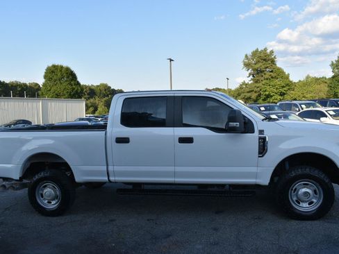 Used 2019 Ford F250 XL w/ Power Equipment Group AWD/4WD image 5
