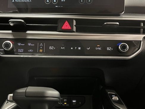 New 2026 Kia Sorento EX image 16