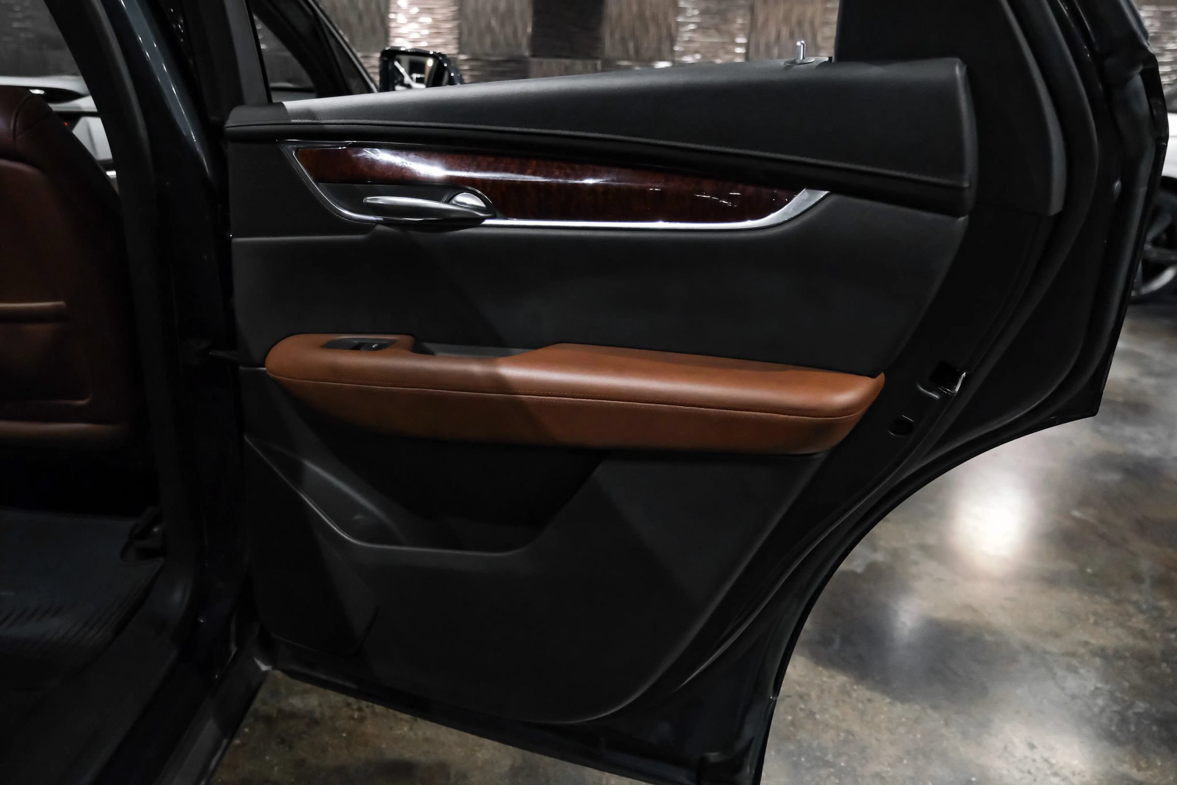 Used 2019 Cadillac XT5 Premium Luxury FWD image 47
