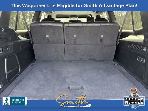 Used 2024 Jeep Wagoneer L Series II image 13