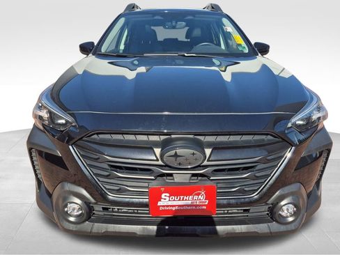 Used 2023 Subaru Outback Onyx Edition image 8