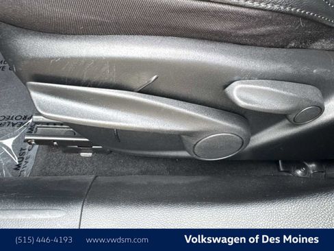 Used 2023 Jeep Compass Trailhawk image 25