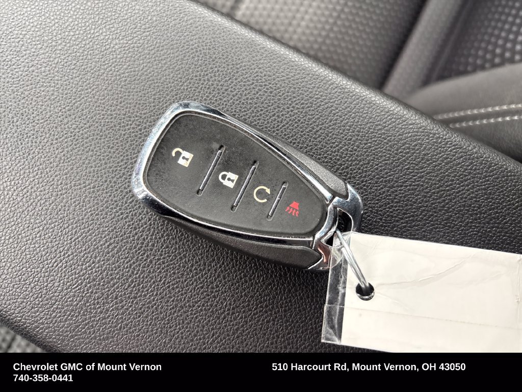Used 2025 Chevrolet Trax LT FWD image 30