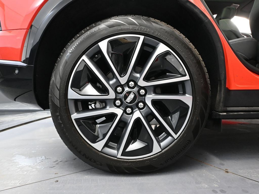 Used 2026 Cadillac Optiq Sport 1 w/ LPO, Floor Liner Package AWD/4WD image 11