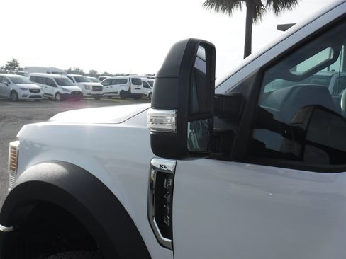 Used 2022 Ford F450 XL w/ Power Equipment Group image 19