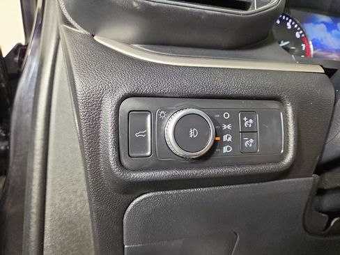 Used 2021 Ford Explorer XLT w/ Equipment Group 202A AWD/4WD image 30