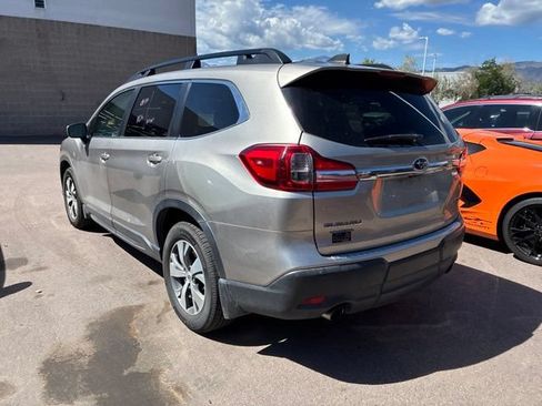 Used 2019 Subaru Ascent Premium AWD/4WD image 3