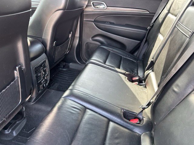 Used 2020 Jeep Grand Cherokee Limited RWD image 12