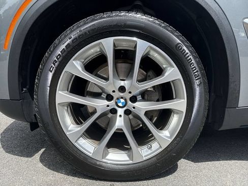 Used 2024 BMW X5 xDrive40i w/ Premium Package AWD/4WD image 10