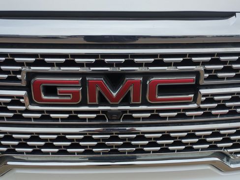 Certified 2021 GMC Sierra 1500 Denali w/ Technology Package image 13