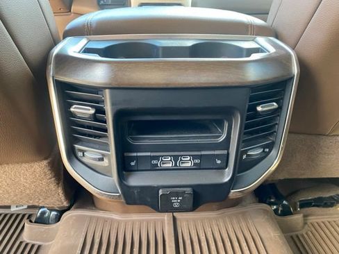 Used 2022 RAM 3500 Laramie AWD/4WD image 20