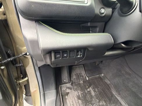 Used 2025 Subaru Ascent Onyx Edition image 30