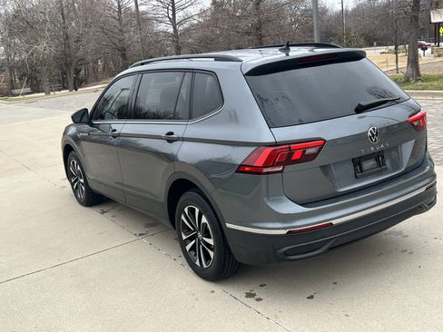 Used 2023 Volkswagen Tiguan S image 8