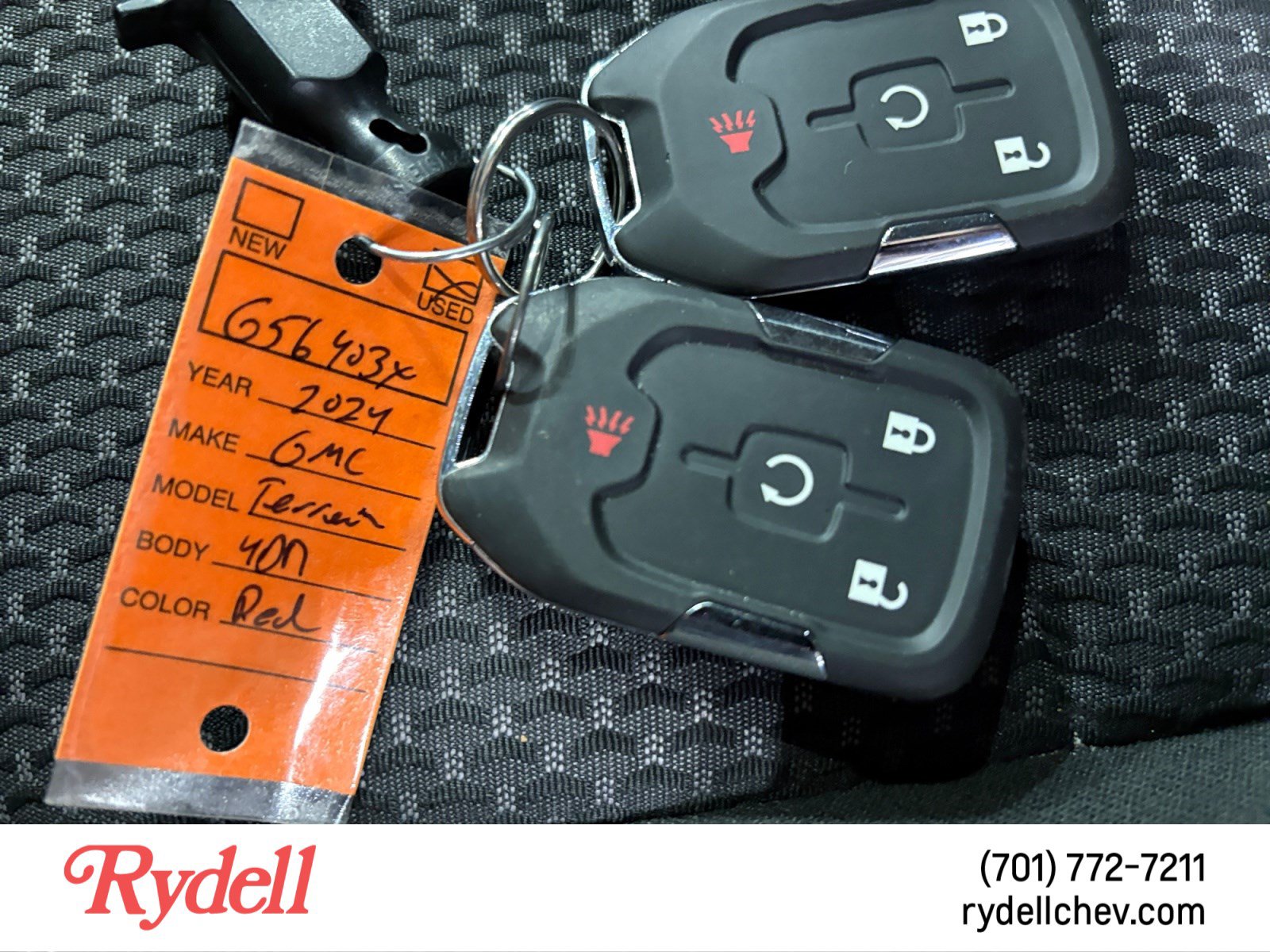 Used 2024 GMC Terrain SLE w/ Driver Convenience Package AWD/4WD image 21