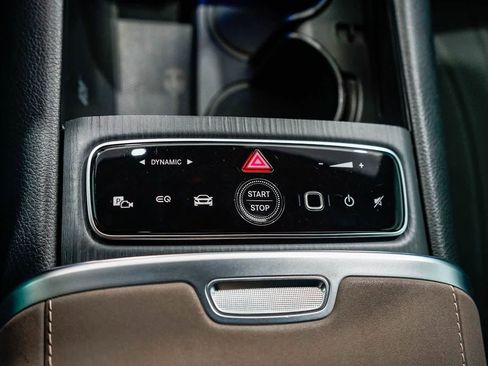 Used 2023 Mercedes-Benz EQS 580 4MATIC SUV image 24