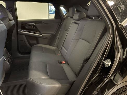 Used 2025 Subaru Solterra AWD/4WD image 27