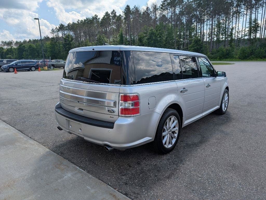 Used 2019 Ford Flex Limited AWD/4WD image 5