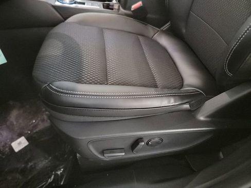 New 2025 Ford Escape SE w/ Class II Trailer Tow Package image 23