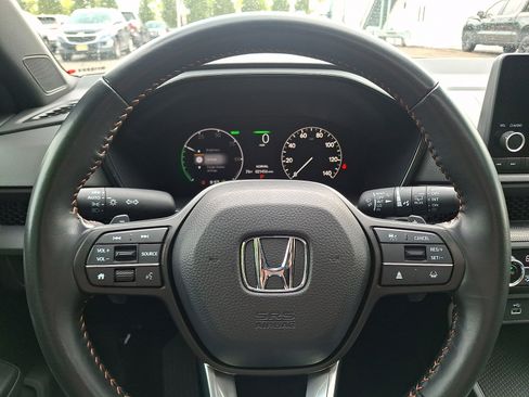 Used 2025 Honda CR-V Sport image 19