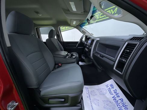 Used 2017 RAM 1500 Express image 25