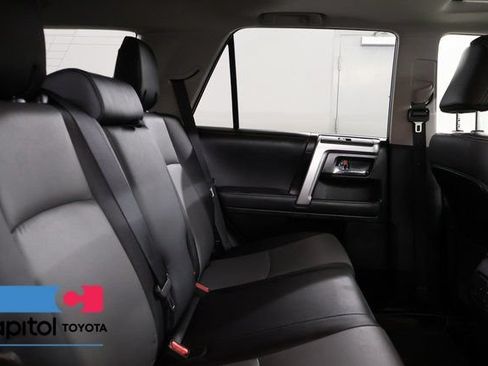 Certified 2023 Toyota 4Runner SR5 Premium w/ Moonroof Package AWD/4WD image 33