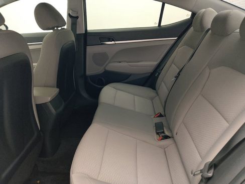 Used 2020 Hyundai Elantra SE w/ Cargo Package (C1) FWD image 18