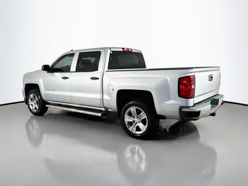 Used 2018 Chevrolet Silverado 1500 Custom w/ Custom Value Package RWD image 7