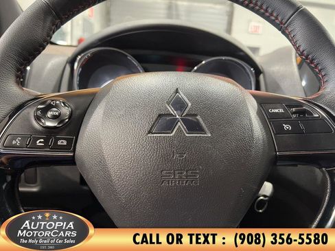 Used 2025 Mitsubishi Outlander Sport AWD image 22