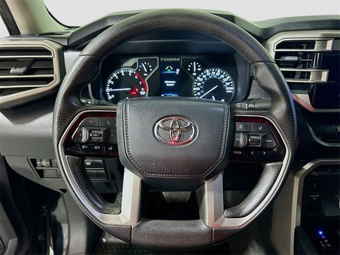 Used 2022 Toyota Tundra SR5 image 9