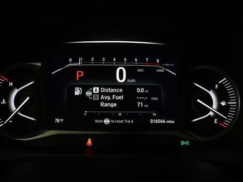 Used 2023 Honda Passport EX-L image 16