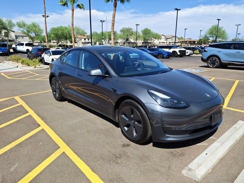 Used 2023 Tesla Model 3 Standard Range RWD image 6