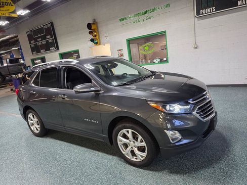 Used 2018 Chevrolet Equinox Premier AWD/4WD image 4