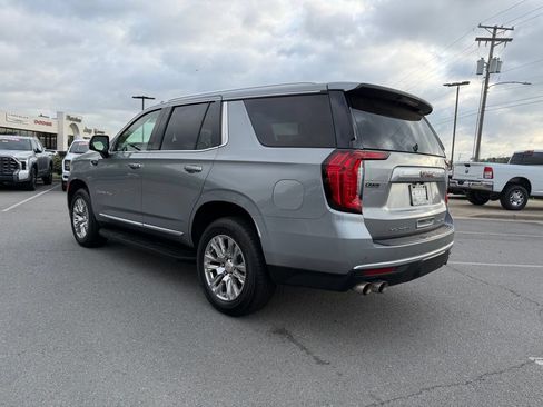 Used 2023 GMC Yukon Denali AWD/4WD image 5