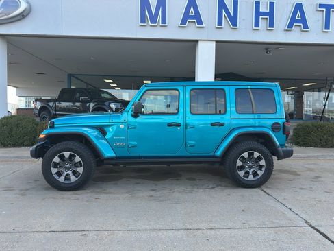 Used 2020 Jeep Wrangler Unlimited Sahara w/ Advanced Safety Group image 4