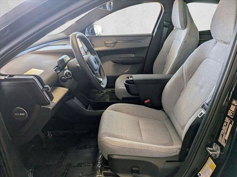New 2026 Volvo EX30 Ultra w/ Protection Package AWD/4WD image 4
