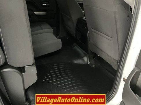 Used 2018 Chevrolet Silverado 1500 LT w/ All Star Edition image 30