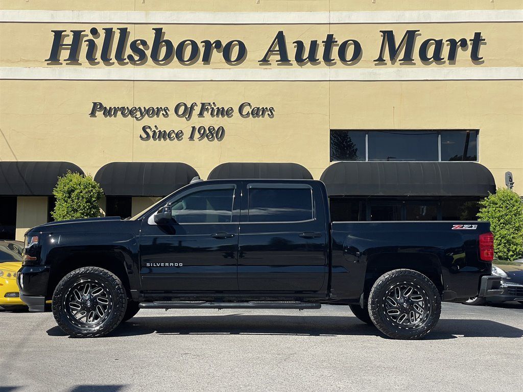 Used 2017 Chevrolet Silverado 1500 LT w/ All Star Edition AWD/4WD image 3