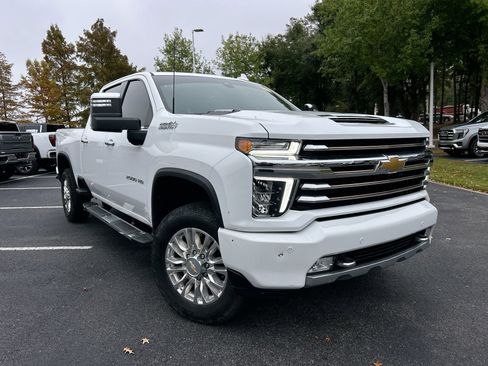 Used 2021 Chevrolet Silverado 2500 High Country w/ Z71 Off-Road Package image 2