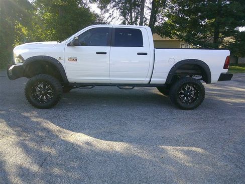 Used 2010 Dodge Ram 2500 Truck SLT w/ Lone Star Regional Pkg AWD/4WD image 3