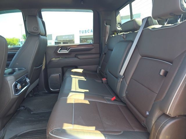 Used 2024 GMC Sierra 2500 Denali w/ Denali Reserve Package AWD/4WD image 10