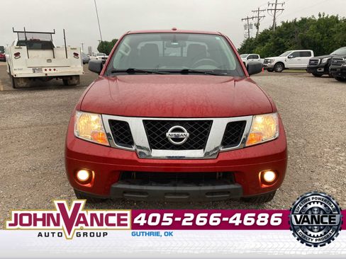 Used 2018 Nissan Frontier SV w/ Value Truck Package RWD image 10