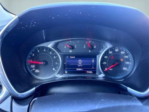 Used 2019 Chevrolet Equinox LT w/ Driver Convenience Package image 15