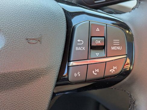 Certified 2022 Ford Escape SE w/ SE Sport Appearance Package AWD/4WD image 18