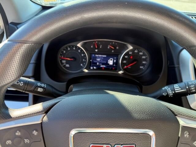 Used 2022 GMC Terrain SLE w/ Driver Convenience Package AWD/4WD image 18