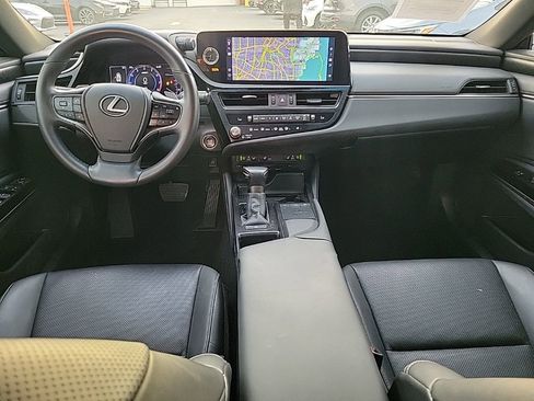 Used 2022 Lexus ES 350 w/ Premium Package image 13