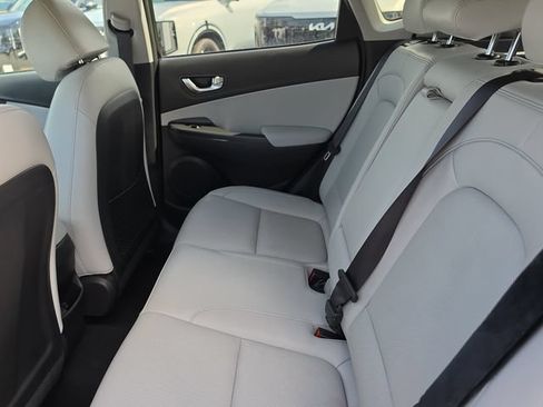 Used 2022 Hyundai Kona Limited AWD/4WD image 12