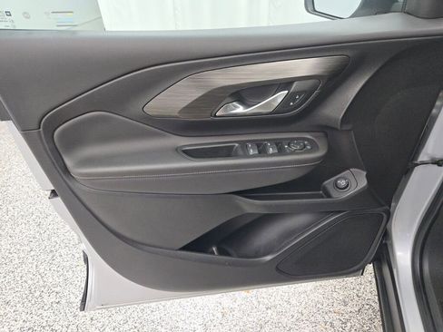 Used 2022 GMC Terrain SLE w/ Driver Convenience Package image 22