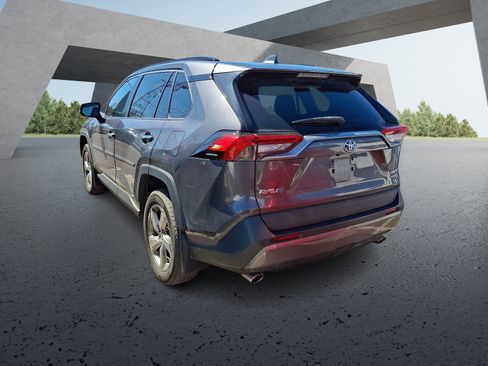 Used 2020 Toyota RAV4 Limited w/ Carpet Mat Package image 3