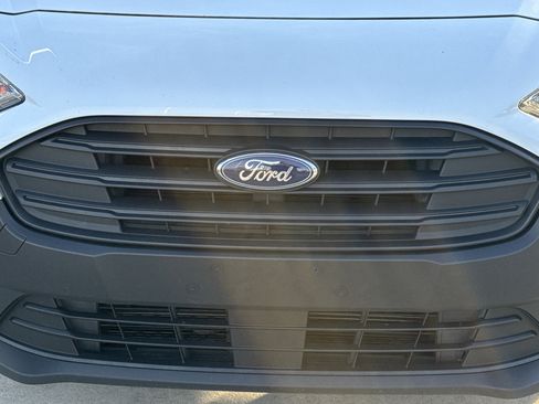 Used 2023 Ford Transit Connect XL image 8